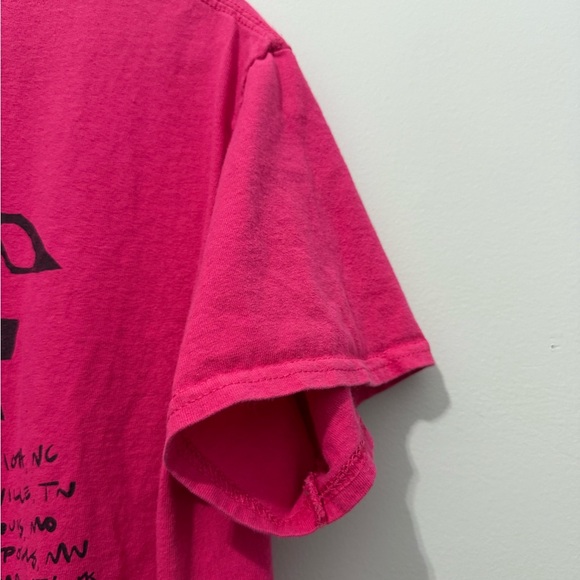 Yungblud Pink Graphic T-Shirt 2023 Tour Large Unisex - Picture 9 of 10